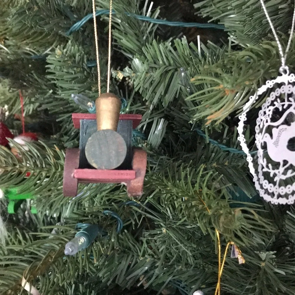 ❤️Rare Vintage Hand Carved Wooden Car Ornament‼️FINAL SALE